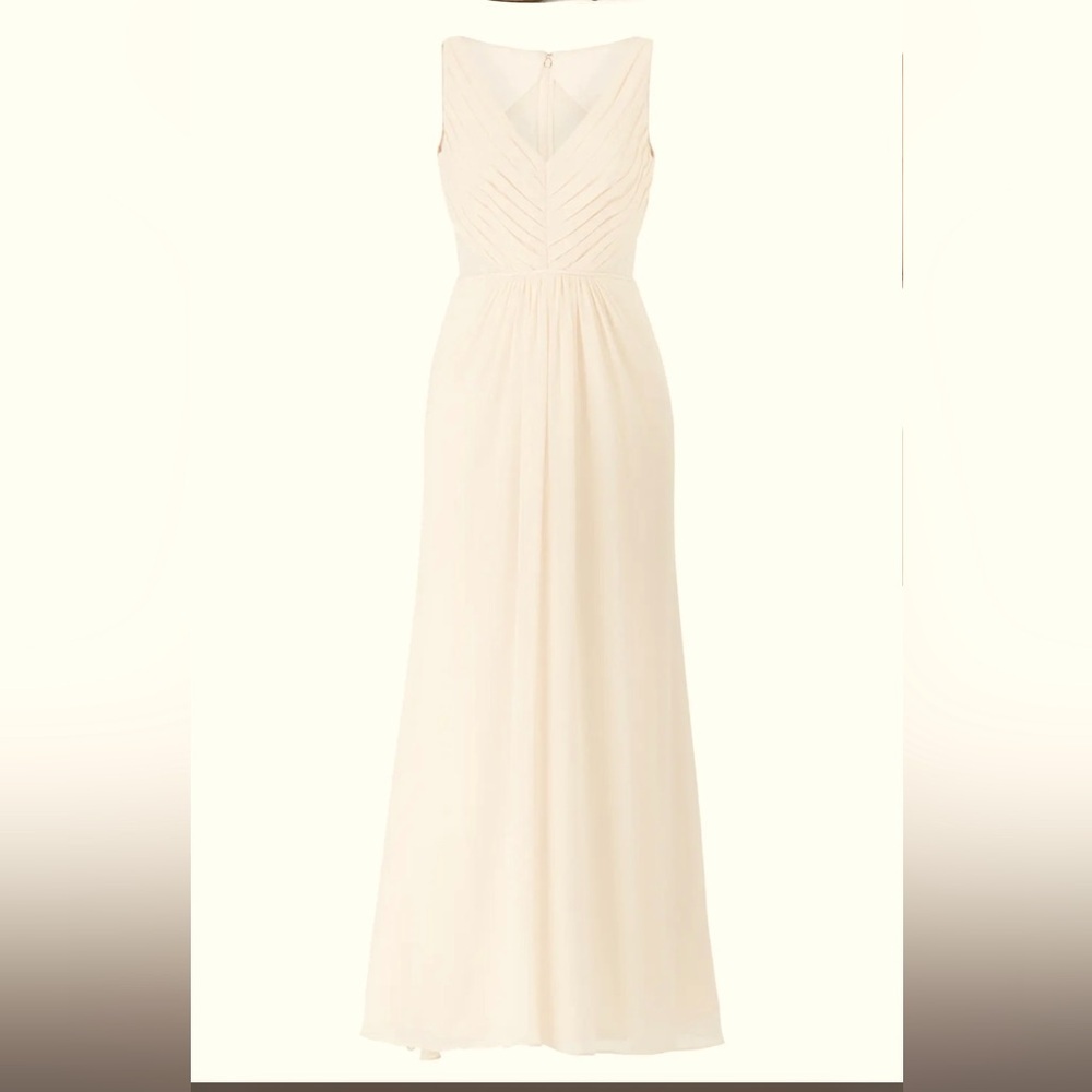 Monique Lhuillier Bridesmaid Blush Amelia Gown